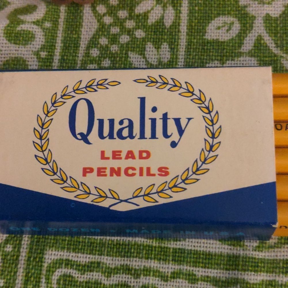 Finest Quality Vintage Pencils‎ - Picture 9 of 13